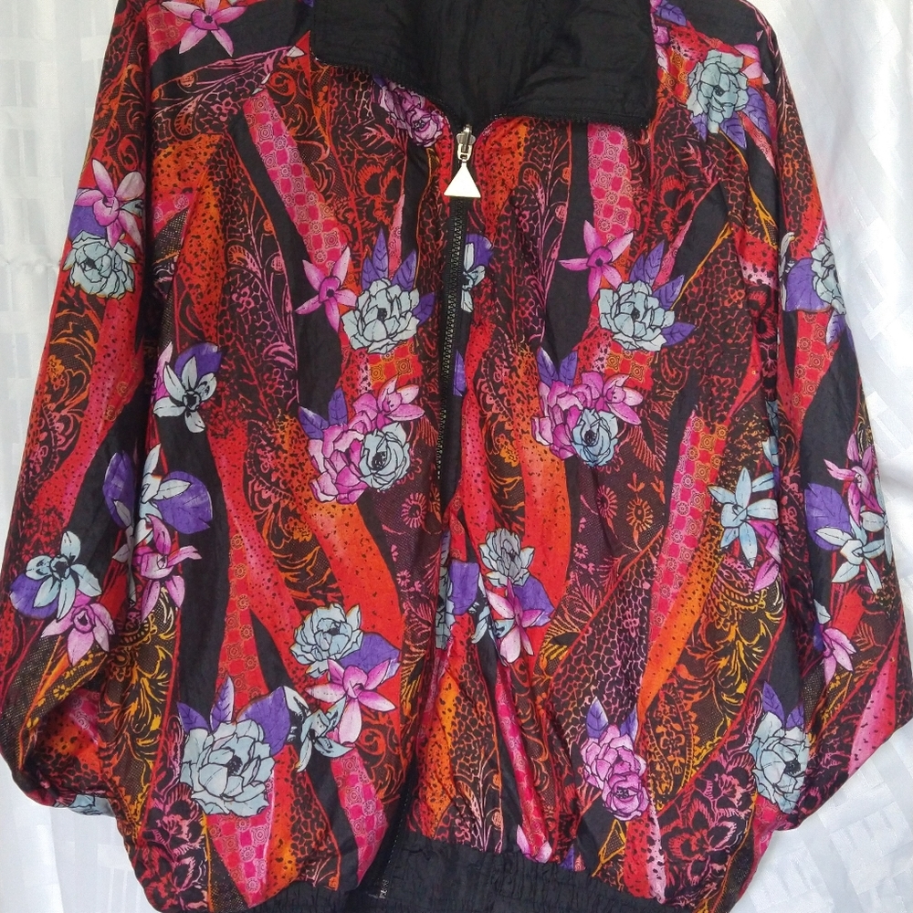 Vintage Causal Isle